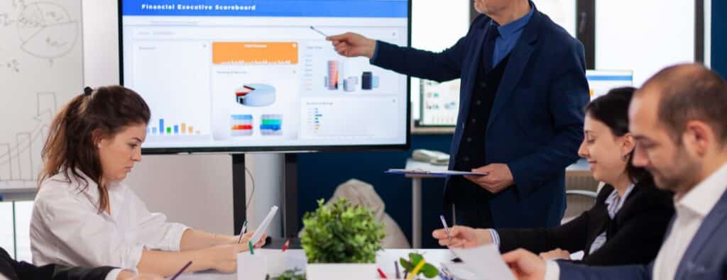 Domina el Arte de la Presentación de Ventas: Pasos, Ejemplos y Consejos